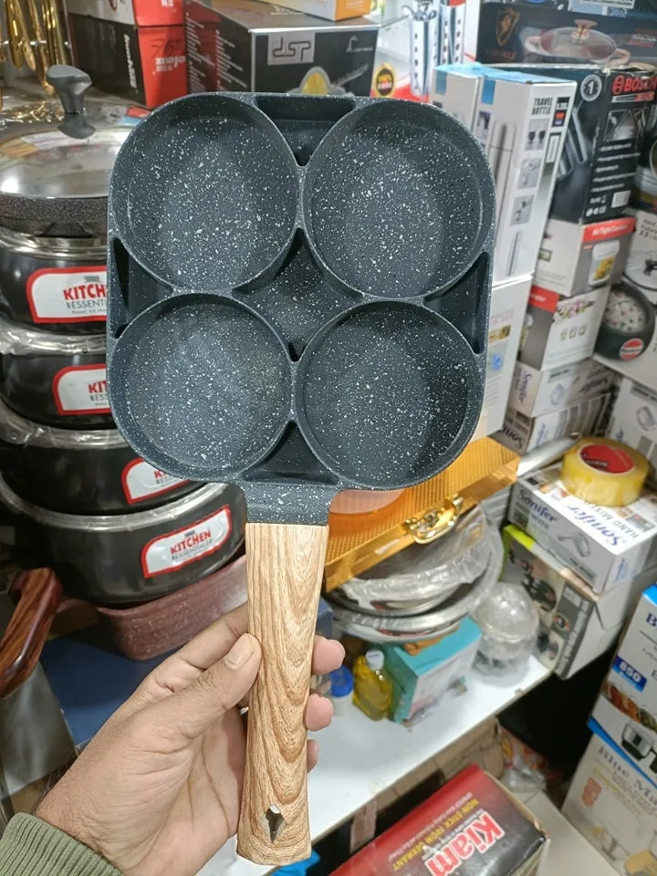 4 Hole Omelet Pan for Burger Egg Ham Pancake Maker Wooden Handle Frying Pan